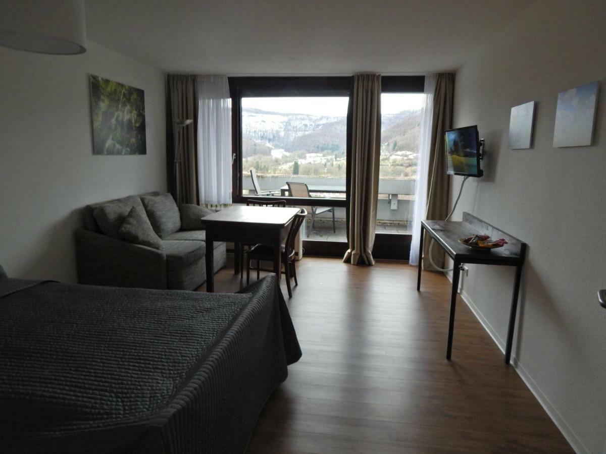 Free Apartment - Schoenblick 바트우라하 외부 사진